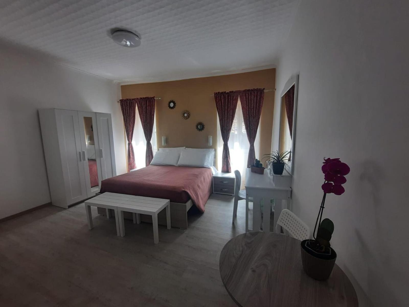 Appartamento Viccinella House Capranica Esterno foto