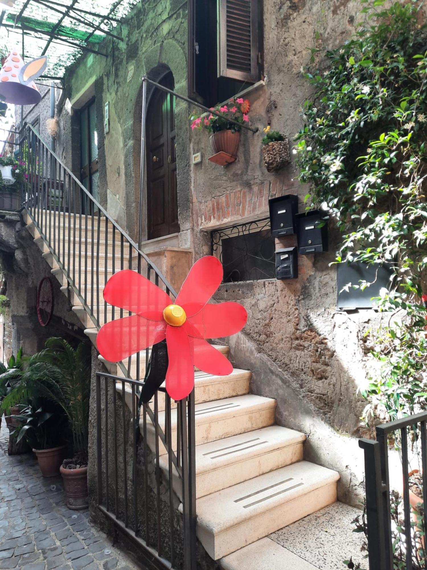 Appartamento Viccinella House Capranica Esterno foto